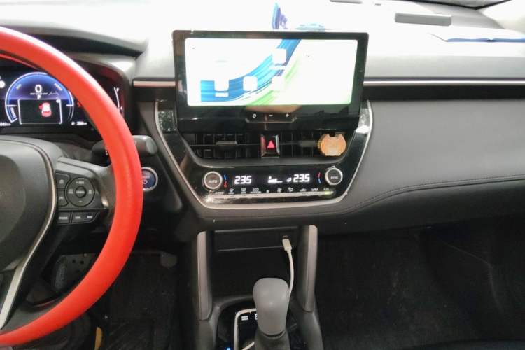 Used Toyota FRONTLANDER 2023 2.0L Smart Electric Hybrid Dual-Engine Leading Edition Audio And AC Panel