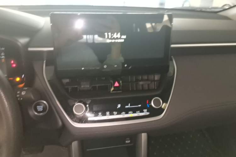 Used Toyota FRONTLANDER 2023 2.0L CVT Leading Edition Audio And AC Panel