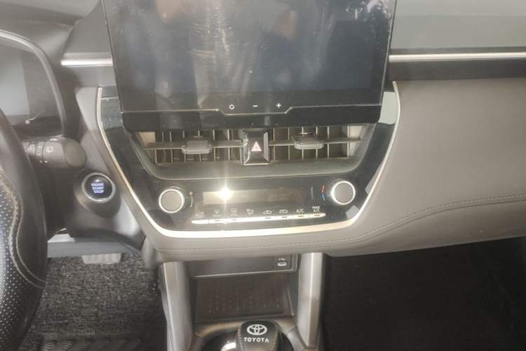 Used Toyota FRONTLANDER 2023 2.0L CVT Leading Edition Audio And AC Panel