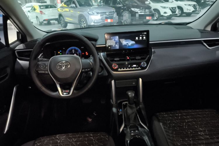 Used Toyota FRONTLANDER 2023 2.0L CVT Elite Edition Center Console