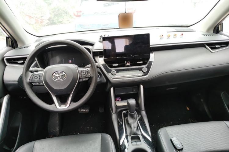 Used Toyota FRONTLANDER 2023 2.0L Smart Electric Hybrid Dual-Engine Luxury Edition Center Console