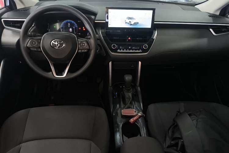 Used Toyota FRONTLANDER 2023 2.0L CVT Elite Edition Center Console