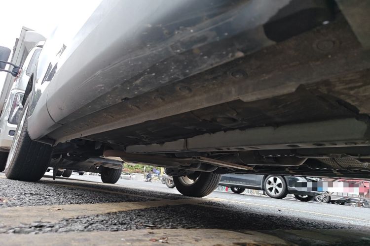 Used Toyota FRONTLANDER 2023 2.0L CVT Elite Edition Chassis Front Right