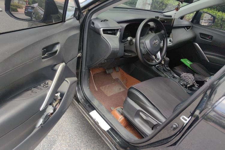Used Toyota FRONTLANDER 2023 2.0L CVT Elite Edition Driver Seat