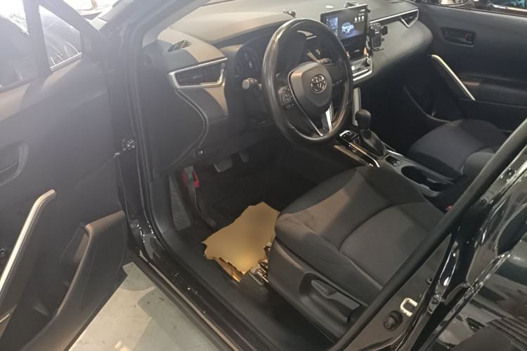 Used Toyota FRONTLANDER 2023 2.0L CVT Elite Edition Driver Seat