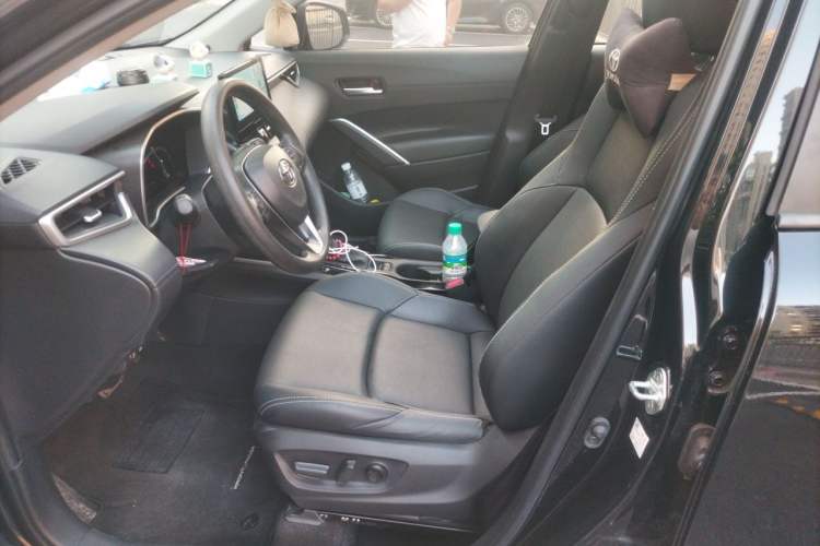 Used Toyota FRONTLANDER 2023 2.0L CVT Luxury Edition Driver Seat