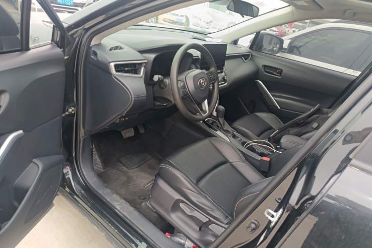 Used Toyota FRONTLANDER 2023 2.0L CVT Leading Edition Driver Seat