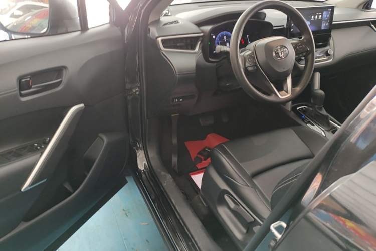 Used Toyota FRONTLANDER 2023 2.0L CVT Leading Edition Driver Seat