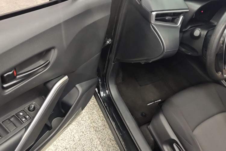 Used Toyota FRONTLANDER 2023 2.0L CVT Elite Edition Driver Seat