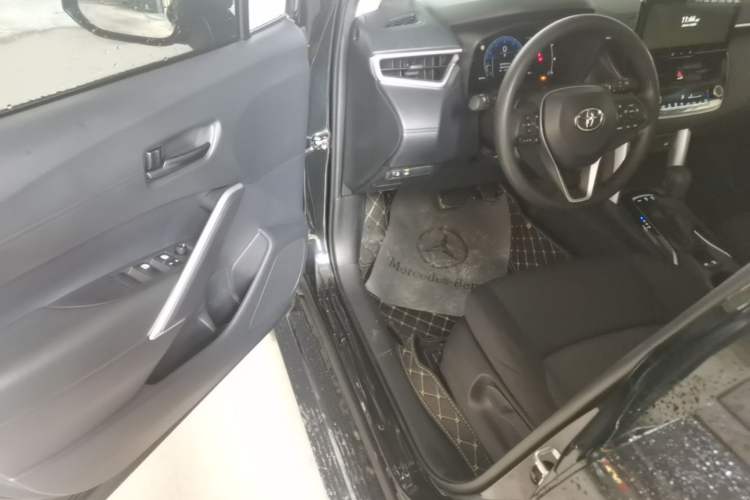 Used Toyota FRONTLANDER 2023 2.0L CVT Leading Edition Driver Seat