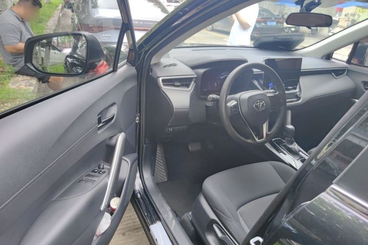 Used Toyota FRONTLANDER 2023 2.0L CVT Elite Edition Driver Seat