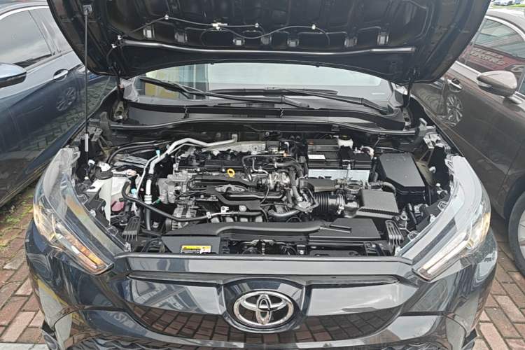 Used Toyota FRONTLANDER 2023 2.0L CVT Elite Edition Engine Bay