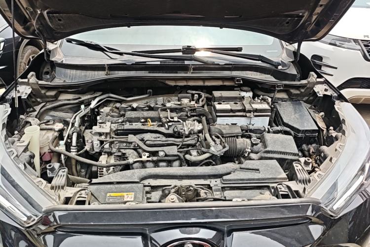 Used Toyota FRONTLANDER 2023 2.0L CVT Leading Edition Engine Bay