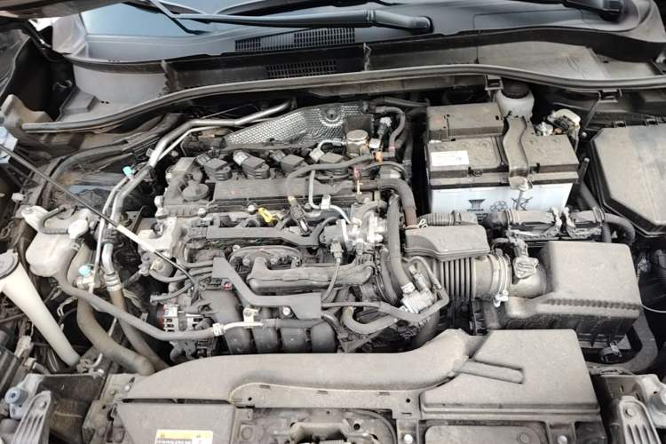Used Toyota FRONTLANDER 2023 2.0L CVT Elite Edition Engine Bay