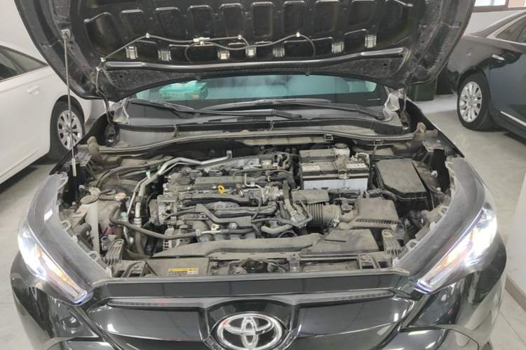 Used Toyota FRONTLANDER 2023 2.0L CVT Elite Edition Engine Bay