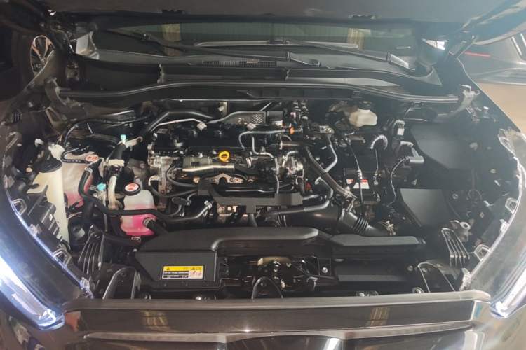 Used Toyota FRONTLANDER 2023 2.0L Smart Electric Hybrid Dual-Engine Leading Edition Engine Bay