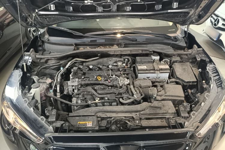 Used Toyota FRONTLANDER 2023 2.0L CVT Elite Edition Engine Bay