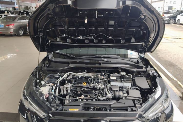 Used Toyota FRONTLANDER 2023 2.0L CVT Leading Edition Engine Bay