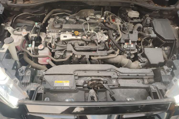 Used Toyota FRONTLANDER 2023 2.0L Smart Electric Hybrid Dual-Engine Luxury Edition Engine Bay