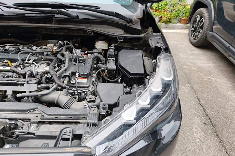 Used Toyota FRONTLANDER 2023 2.0L Smart Electric Hybrid Dual-Engine Luxury Edition Engine Bay Left