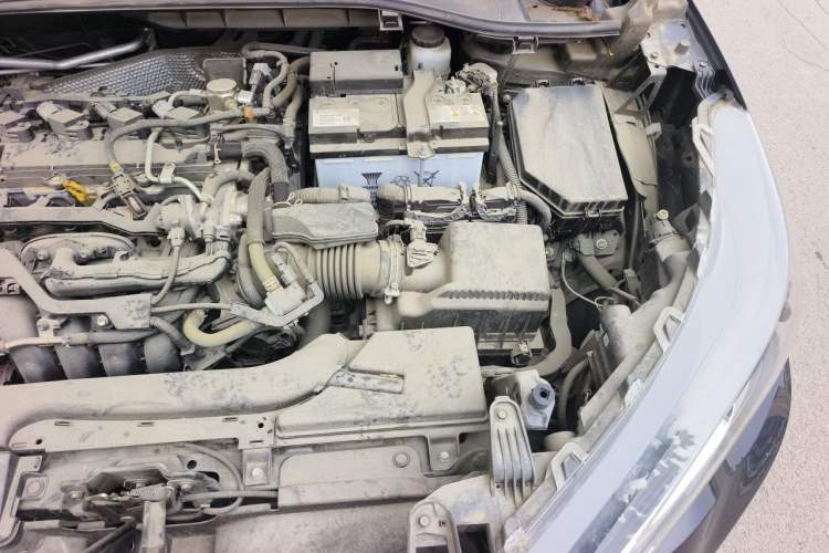 Used Toyota FRONTLANDER 2023 2.0L CVT Elite Edition Engine Bay Left