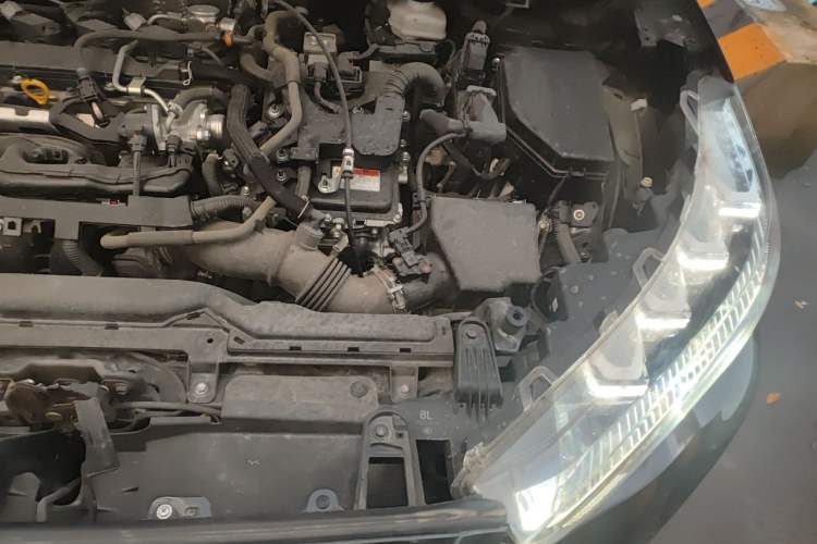 Used Toyota FRONTLANDER 2023 2.0L Smart Electric Hybrid Dual-Engine Luxury Edition Engine Bay Left