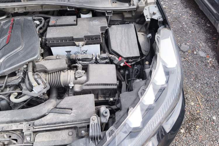 Used Toyota FRONTLANDER 2023 2.0L CVT Luxury Edition Engine Bay Left