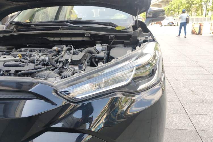 Used Toyota FRONTLANDER 2023 2.0L Smart Electric Hybrid Dual-Engine Leading Edition Engine Bay Left