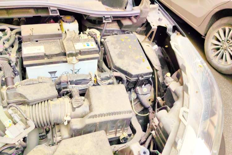 Used Toyota FRONTLANDER 2023 2.0L CVT Elite Edition Engine Bay Left