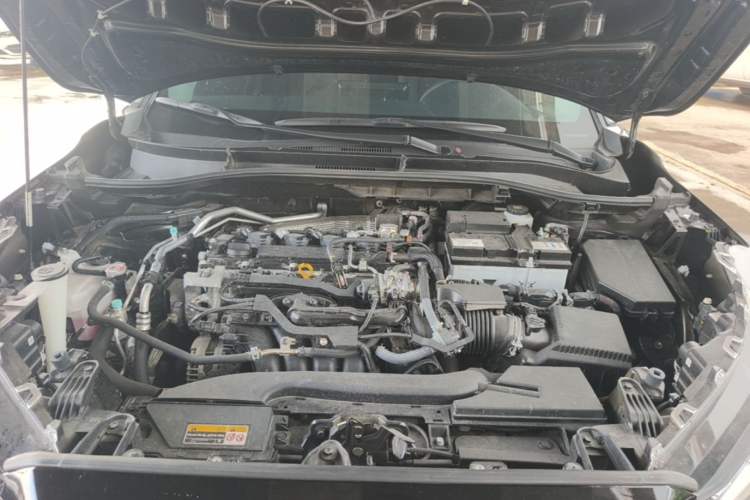 Used Toyota FRONTLANDER 2023 2.0L CVT Leading Edition Engine Bay