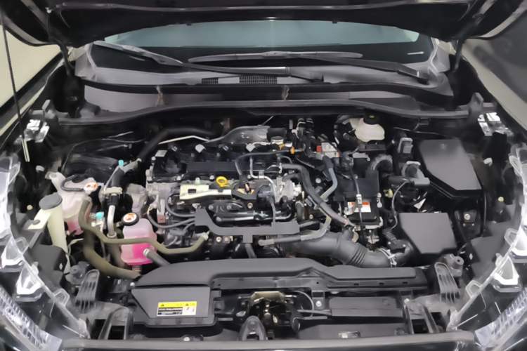 Used Toyota FRONTLANDER 2023 2.0L Smart Electric Hybrid Dual-Engine Luxury Edition Engine Bay