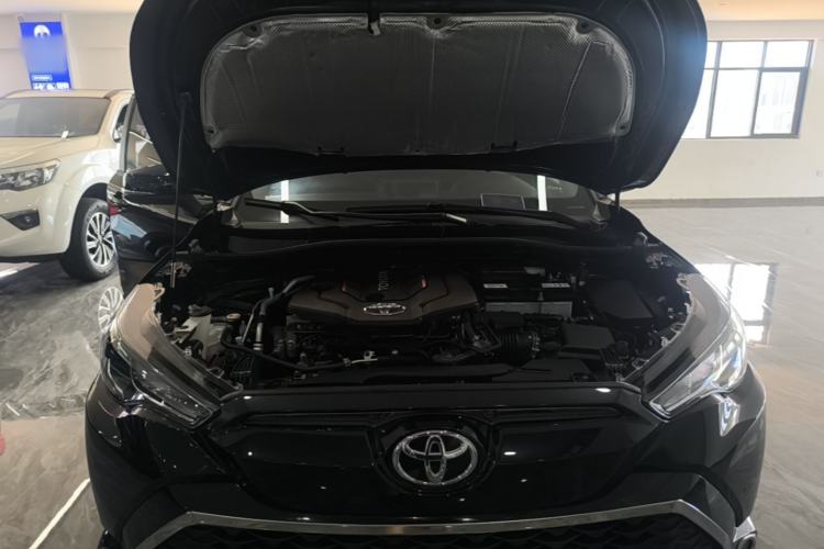 Used Toyota FRONTLANDER 2023 2.0L CVT Elite Edition Engine Bay