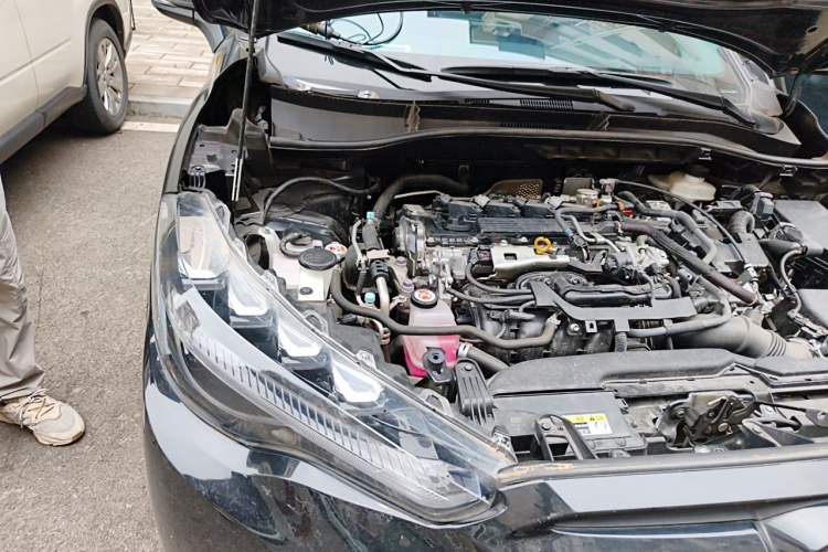 Used Toyota FRONTLANDER 2023 2.0L Smart Electric Hybrid Dual-Engine Luxury Edition Engine Bay Right