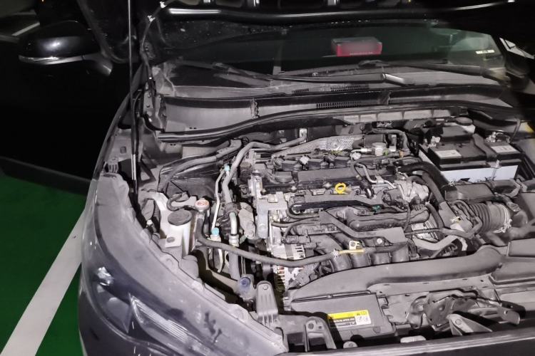 Used Toyota FRONTLANDER 2023 2.0L CVT Elite Edition Engine Bay Right