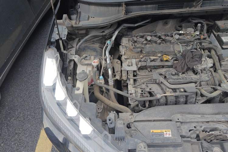 Used Toyota FRONTLANDER 2023 2.0L CVT Luxury Edition Engine Bay Right