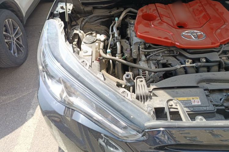 Used Toyota FRONTLANDER 2023 2.0L CVT Elite Edition Engine Bay Right