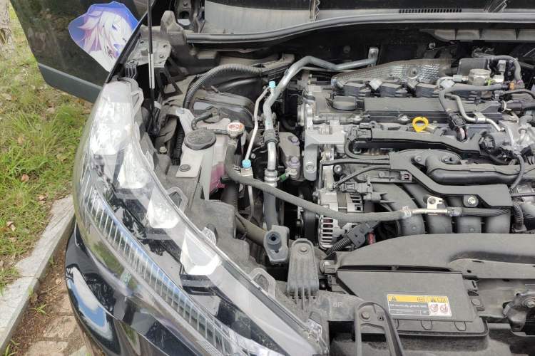 Used Toyota FRONTLANDER 2023 2.0L CVT Luxury Edition Engine Bay Right