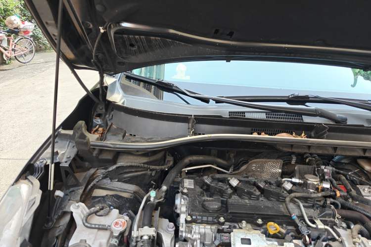 Used Toyota FRONTLANDER 2023 2.0L Smart Electric Hybrid Dual-Engine Leading Edition Engine Bay Right