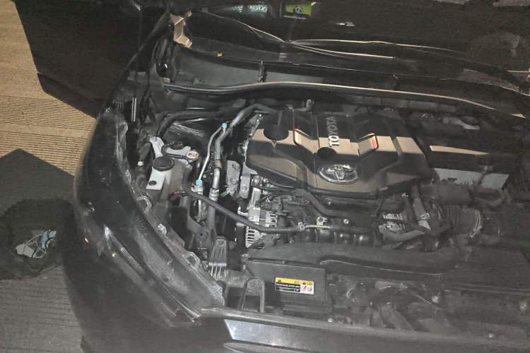 Used Toyota FRONTLANDER 2023 2.0L CVT Elite Edition Engine Bay Right