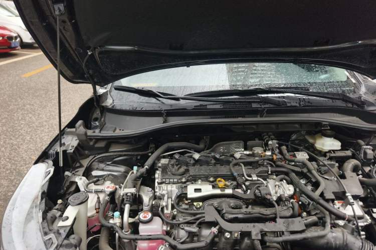 Used Toyota FRONTLANDER 2023 2.0L Smart Electric Hybrid Dual-Engine Leading Edition Engine Bay Right