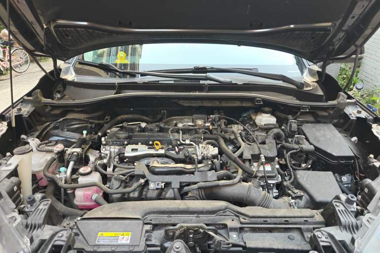 Used Toyota FRONTLANDER 2023 2.0L Smart Electric Hybrid Dual-Engine Leading Edition Engine Bay
