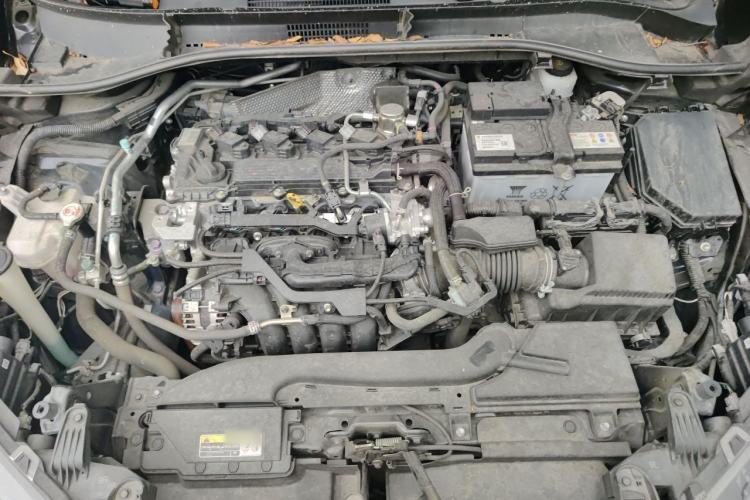 Used Toyota FRONTLANDER 2023 2.0L CVT Elite Edition Engine Bay