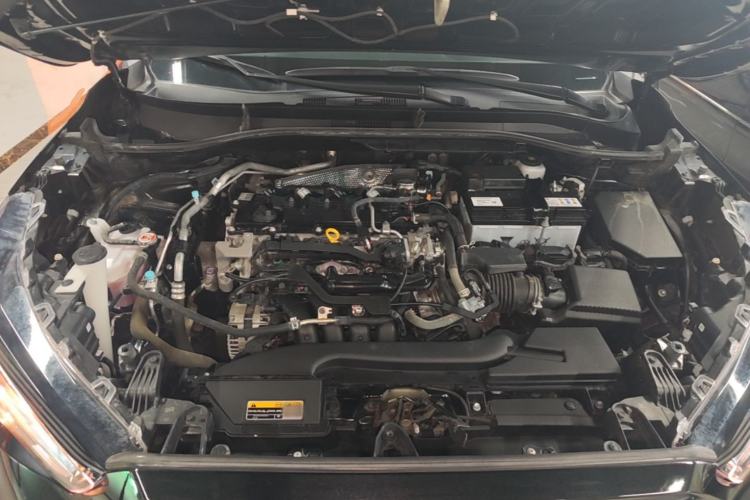 Used Toyota FRONTLANDER 2023 2.0L CVT Elite Edition Engine Bay