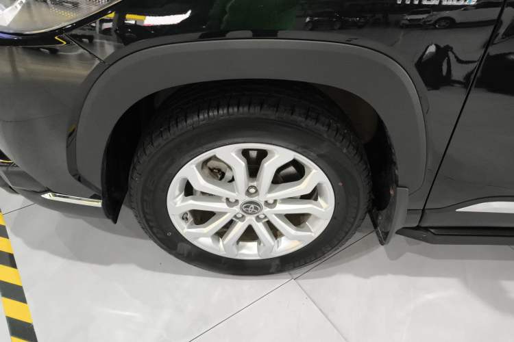 Used Toyota FRONTLANDER 2023 2.0L CVT Elite Edition Exterior 4