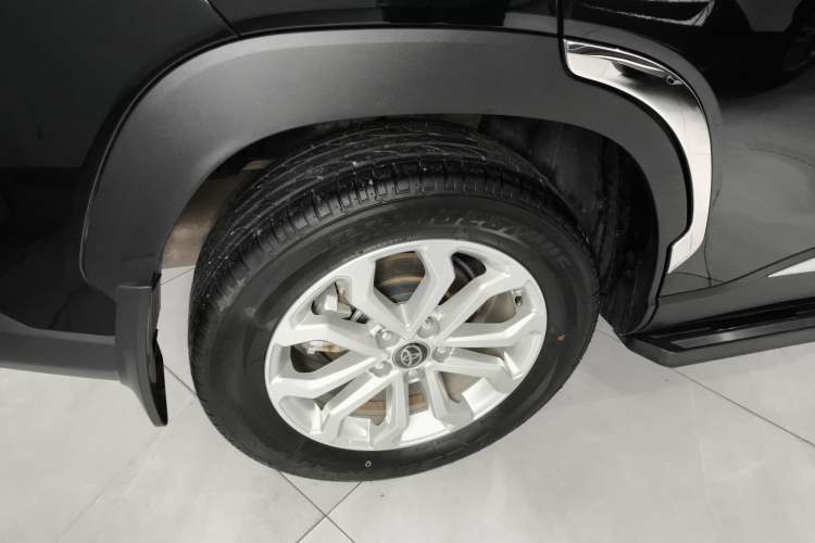 Used Toyota FRONTLANDER 2023 2.0L CVT Elite Edition Exterior 5