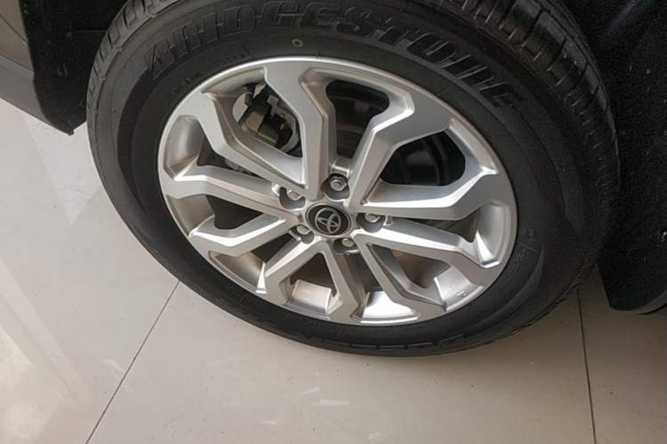 Used Toyota FRONTLANDER 2023 2.0L CVT Elite Edition Exterior 5