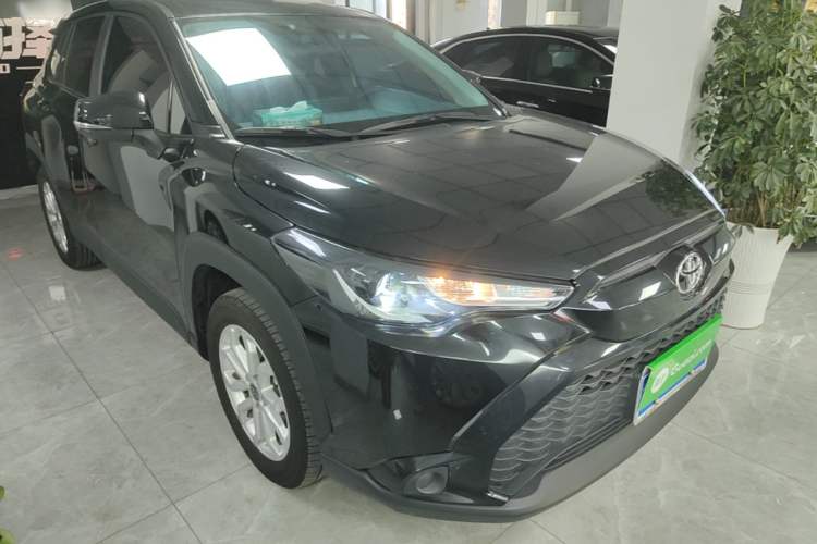 Used Toyota FRONTLANDER 2023 2.0L CVT Elite Edition Front Right 45 Deg