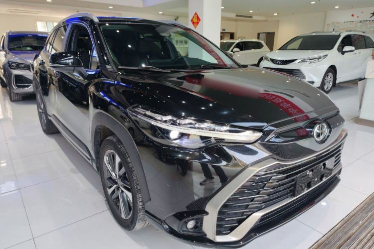 Used Toyota FRONTLANDER 2023 2.0L CVT Sport Edition Front Right 45 Deg