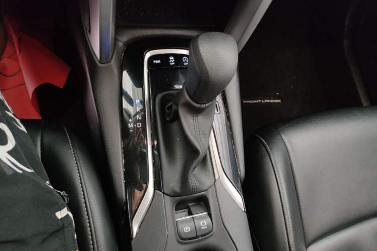 Used Toyota FRONTLANDER 2023 2.0L CVT Leading Edition Gear Lever