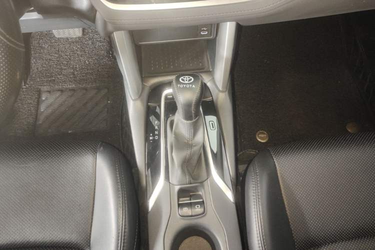 Used Toyota FRONTLANDER 2023 2.0L CVT Leading Edition Gear Lever